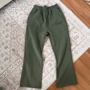 Comfort Olive Green Straight-Leg Sweatpants